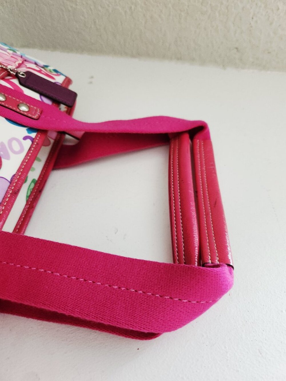 Vintage Coach Daisy Multi Color Floral Satchel Purse - Picture 5 of 15